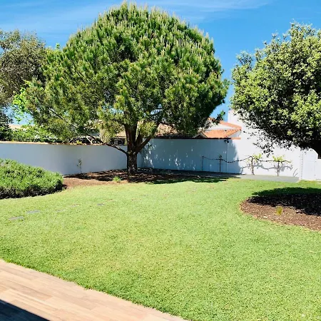 Maison 8 Personnes, Piscine Chauffee, Proche *