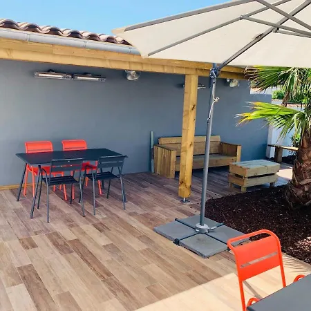Maison 8 Personnes, Piscine Chauffee, Proche