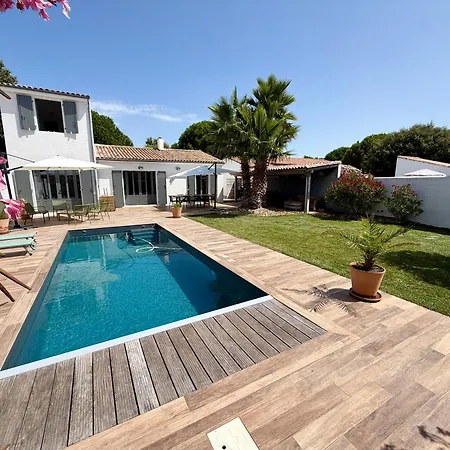 Maison 8 Personnes, Piscine Chauffée, Proche