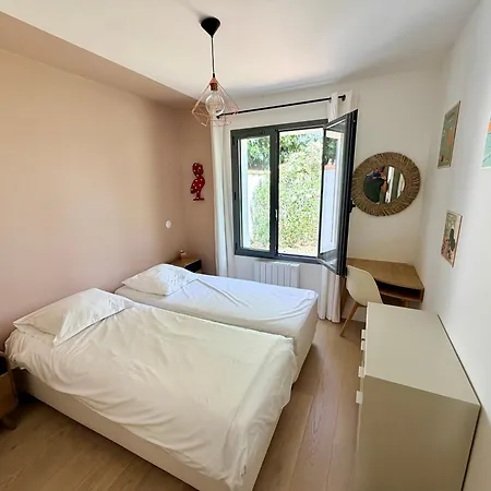 Maison 8 Personnes, Piscine Chauffée, Proche
